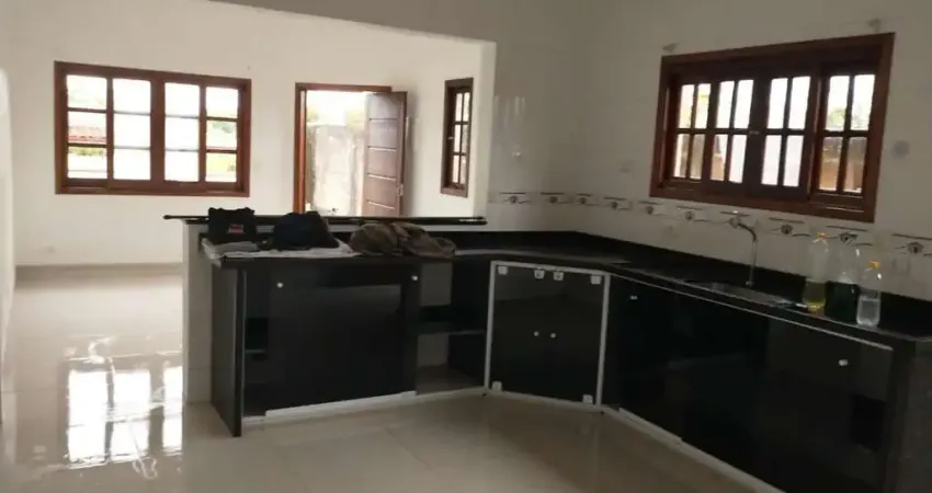 Casa para venda em itanhaém, umuarama, 2 dormitórios, 2 suítes, 2 banheiros, 2 vagas