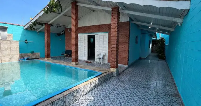 Casa para Venda em Itanhaém, Bopiranga, 3 dormitórios, 1 suíte, 1 banheiro, 3 vagas