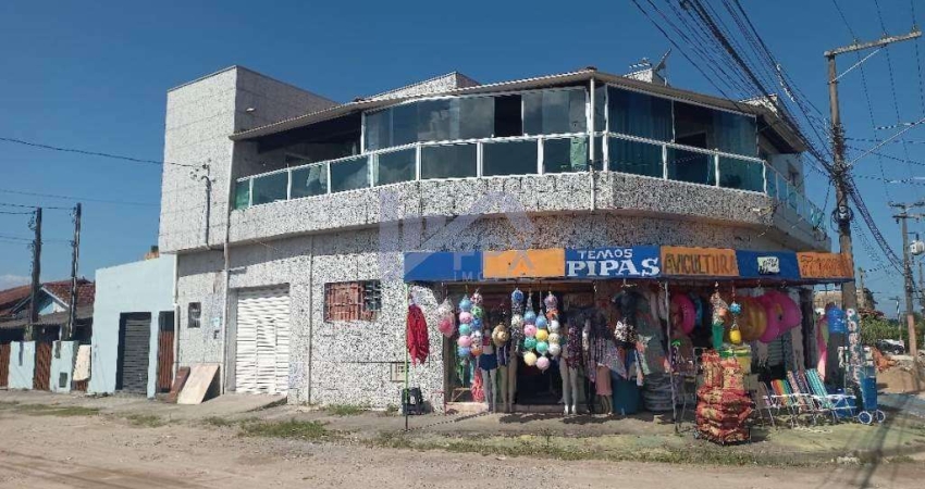 Casa Alto Padrão para Venda em Itanhaém, Tupy, 3 dormitórios, 1 suíte, 2 banheiros, 1 vaga