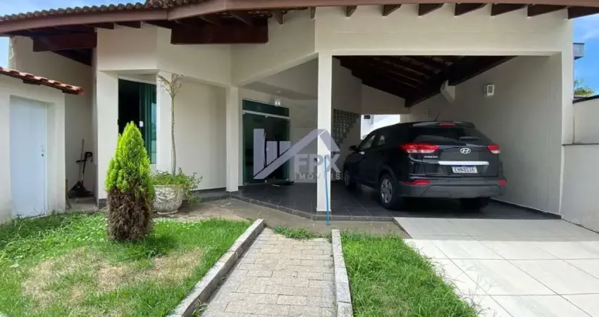 Casa Alto Padrão para Venda em Itanhaém, Campos Elíseos, 5 dormitórios, 2 suítes, 5 banheiros, 5 vagas