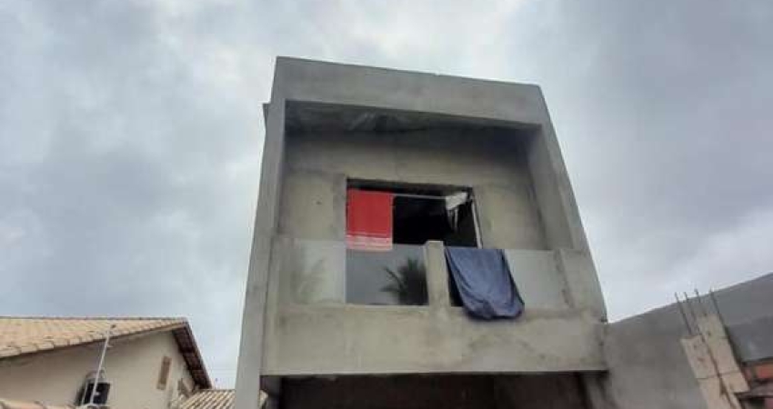 Sobrado para Venda em Itanhaém, Balneário Gaivota, 2 dormitórios, 1 suíte, 2 banheiros