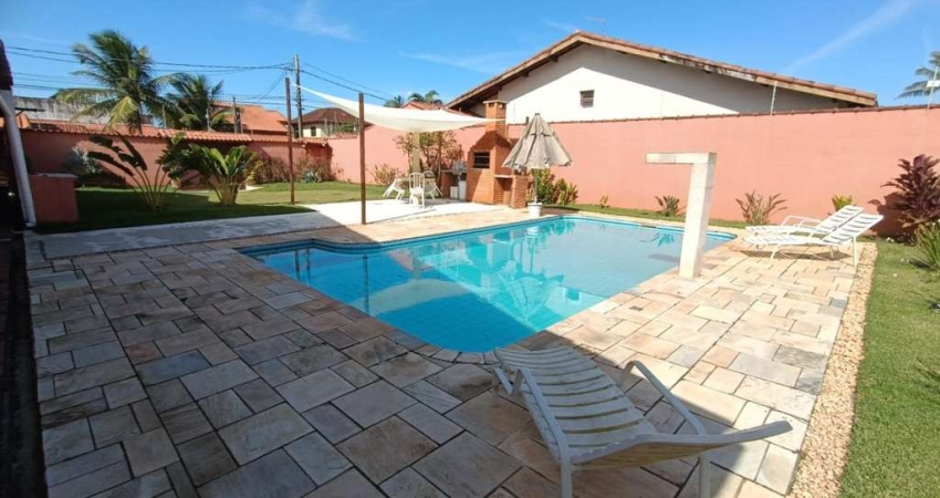 Casa Alto Padrão para Venda em Itanhaém, Jardim Grandesp, 5 dormitórios, 2 suítes, 3 banheiros, 10 vagas