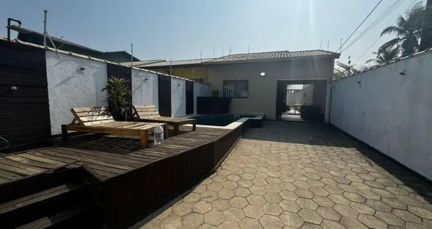 Casa para Venda em Itanhaém, Balneário Califórnia, 2 dormitórios, 1 suíte, 1 banheiro, 2 vagas