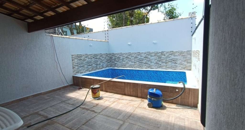 Casa para Venda em Itanhaém, Santa Julia, 2 dormitórios, 1 suíte, 2 banheiros, 2 vagas