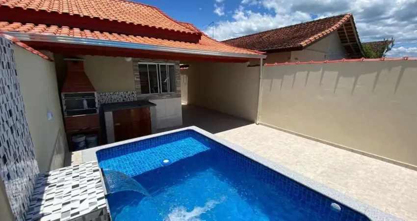 Casa para Venda em Itanhaém, Loty, 2 dormitórios, 1 banheiro, 2 vagas