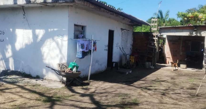 Casa para Venda em Itanhaém, Balneário San Marcos, 1 dormitório, 1 banheiro, 3 vagas