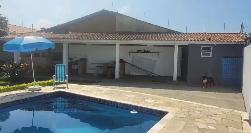 Casa para Venda em Itanhaém, Santa Terezinha, 4 dormitórios, 4 suítes, 1 banheiro, 2 vagas