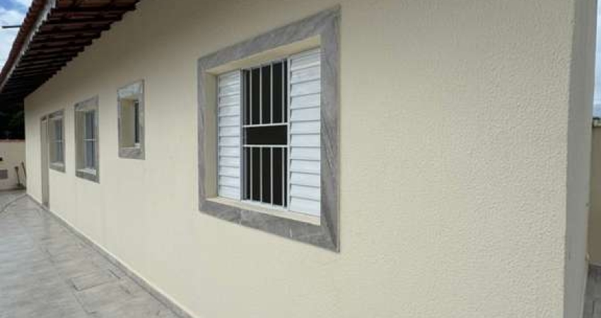Casa para Venda em Itanhaém, Jardim Diplomata, 2 dormitórios, 1 banheiro, 2 vagas