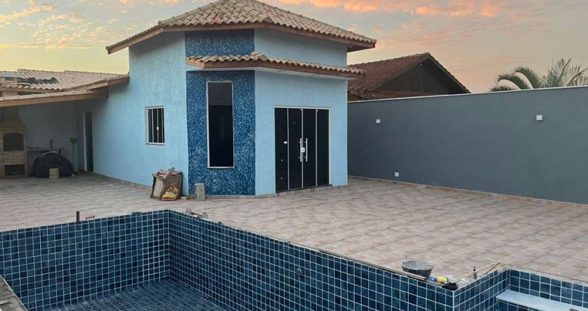 Casa para Venda em Itanhaém, Cibratel 2, 3 dormitórios, 1 suíte, 3 banheiros, 5 vagas