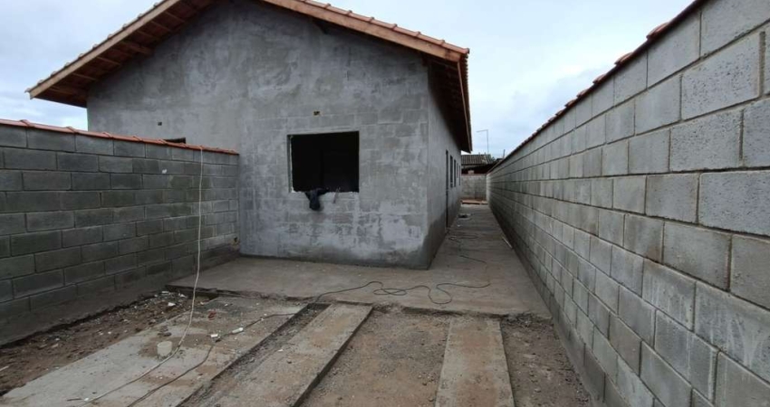 Casa para Venda em Itanhaém, Balneário Gaivota, 2 dormitórios, 1 banheiro, 2 vagas
