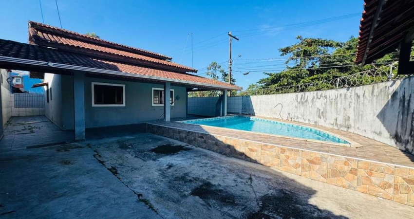 Casa para Venda em Itanhaém, Balneário Gaivota, 2 dormitórios, 1 suíte, 1 banheiro, 3 vagas