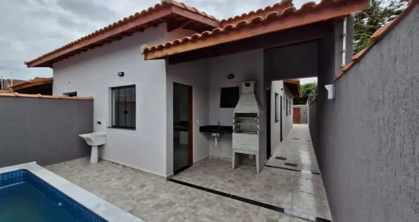 Casa para Venda em Itanhaém, Bopiranga, 3 dormitórios, 1 suíte, 2 banheiros, 2 vagas