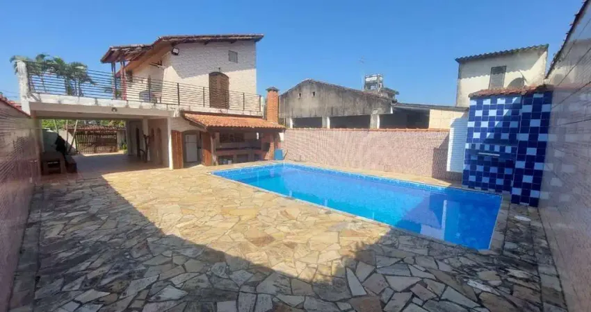 Casa para Venda em Itanhaém, Bopiranga, 2 dormitórios, 1 suíte, 1 banheiro, 4 vagas