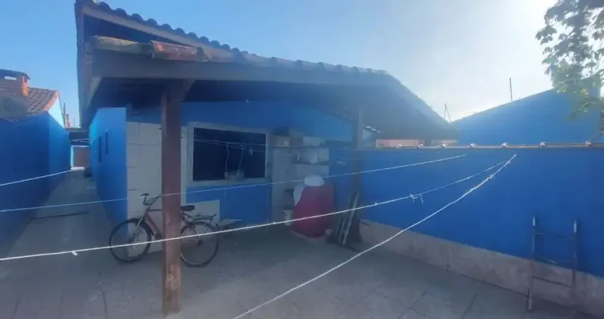 Casa para Venda em Itanhaém, Santa Julia, 3 dormitórios, 1 suíte, 1 banheiro, 2 vagas