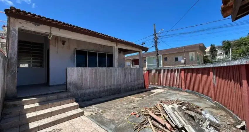 Casa para venda em itanhaém, praia dos sonhos, 6 dormitórios, 1 suíte, 2 banheiros, 2 vagas