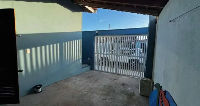 Casa para venda em itanhaém, jardim regina, 2 dormitórios, 1 suíte, 1 banheiro, 2 vagas