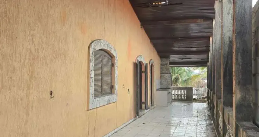 Casa para Venda em Itanhaém, Bopiranga, 3 dormitórios, 1 suíte, 1 banheiro, 2 vagas