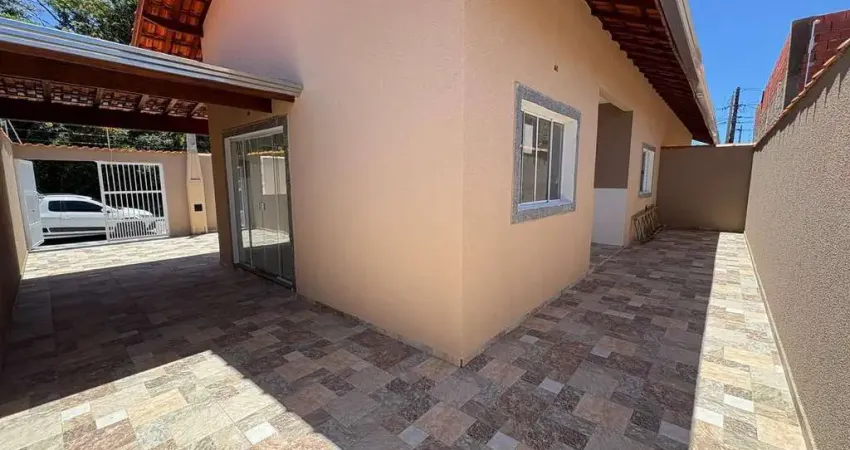 Casa para Venda em Itanhaém, Jardim Grandesp, 2 dormitórios, 1 suíte, 1 banheiro, 3 vagas