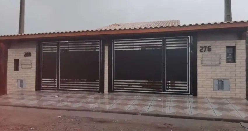 Casa para Venda em Itanhaém, Tupy, 2 dormitórios, 2 suítes, 1 banheiro, 2 vagas
