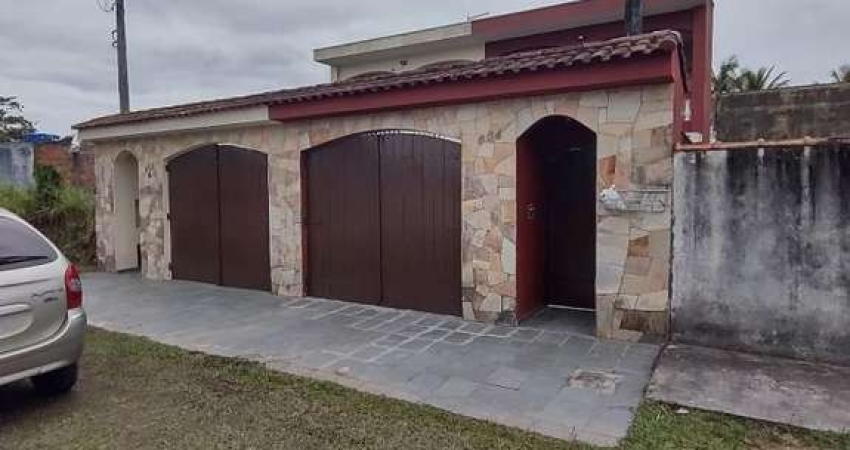 Casa para Venda em Itanhaém, Balneário Gaivotas, 3 dormitórios, 1 suíte, 2 banheiros, 4 vagas
