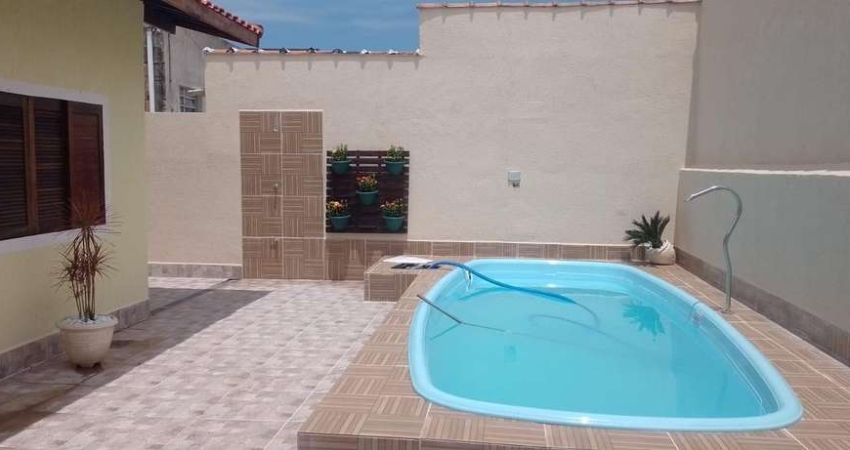 Casa para Venda em Itanhaém, Balneário Tupy, 3 dormitórios, 2 suítes, 2 banheiros, 2 vagas
