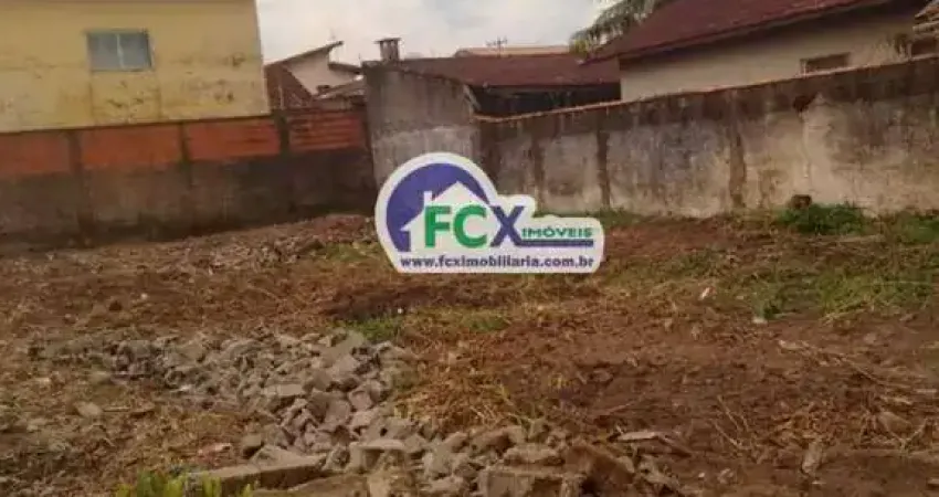Terreno à venda no Balneário Califórnia, Itanhaém 