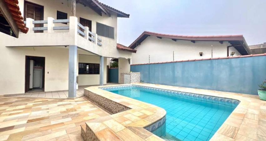 Casa para Venda em Itanhaém, Balneário Tupy, 3 dormitórios, 1 suíte, 2 banheiros, 2 vagas
