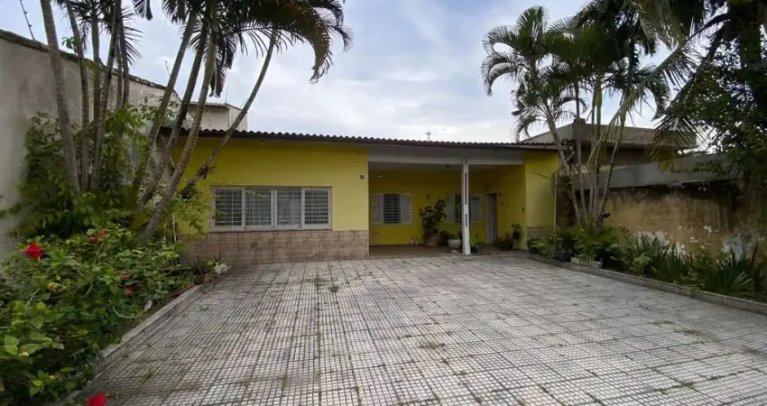 Casa para venda em itanhaém, belas artes, 3 dormitórios, 1 suíte, 1 banheiro, 6 vagas