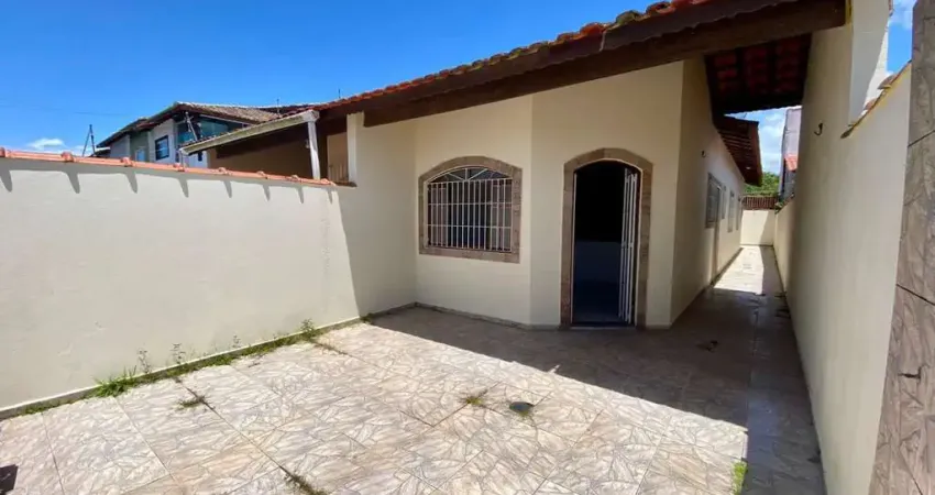 Casa para Venda em Itanhaém, Balneário Tupy, 2 dormitórios, 1 suíte, 1 banheiro, 2 vagas