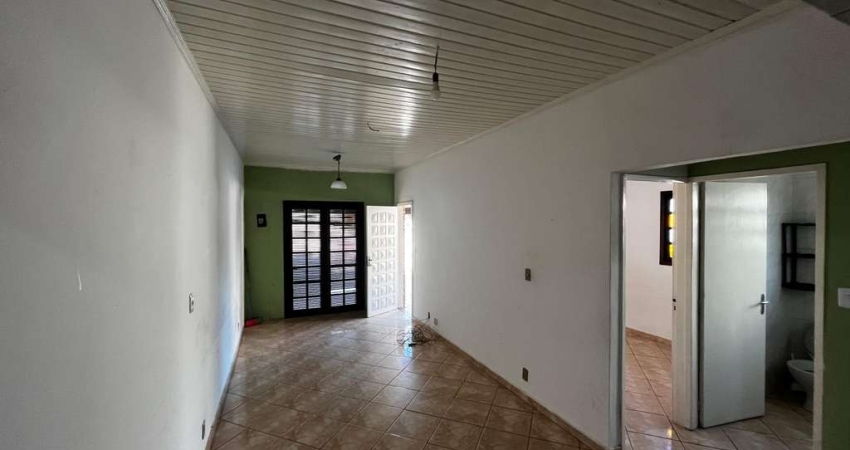 Casa para Venda em Itanhaém, Guapiranga, 2 dormitórios, 1 suíte, 1 banheiro, 3 vagas
