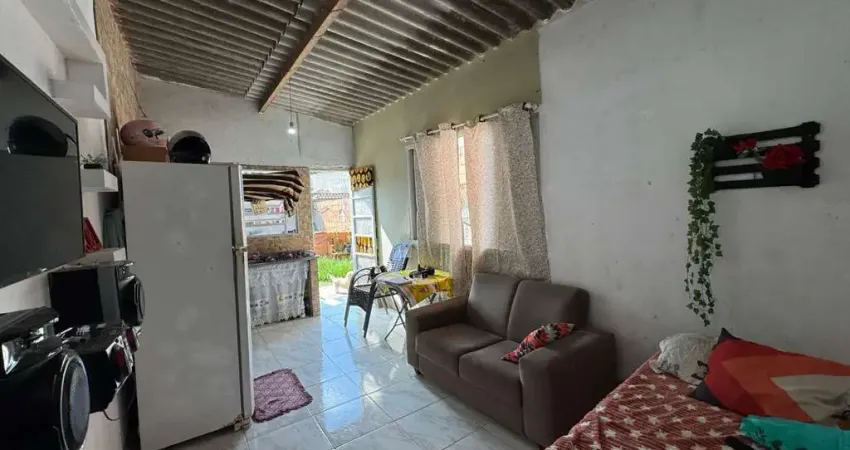 Casa para Venda em Itanhaém, Nova Itanhaém, 1 dormitório, 1 suíte, 1 banheiro, 2 vagas