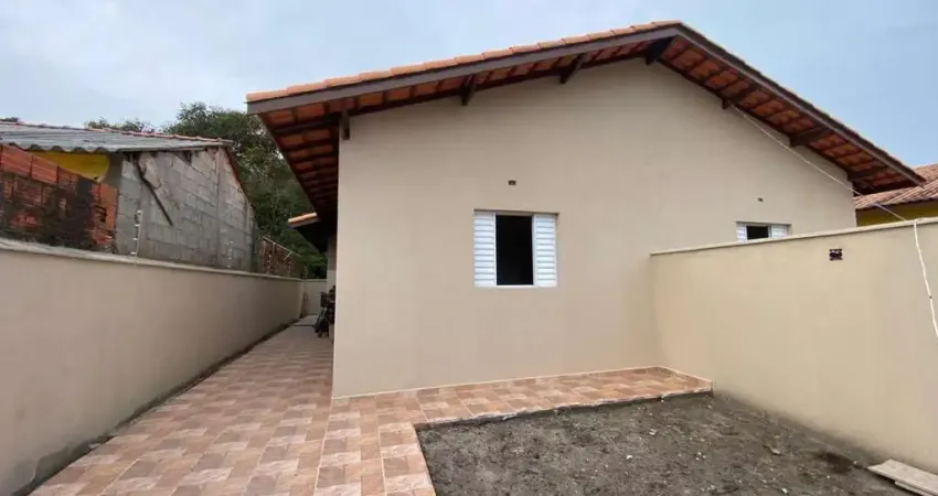 Casa para venda em itanhaém, jardim lindomar, 2 dormitórios, 1 banheiro, 2 vagas