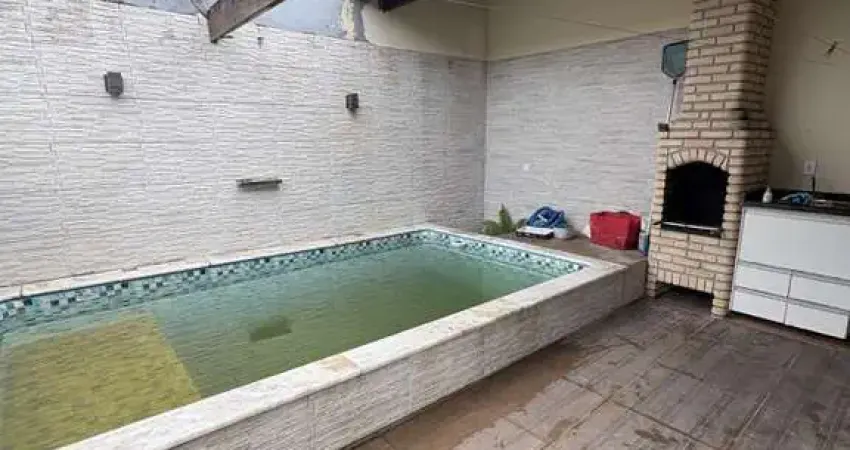 Casa para venda em itanhaém, suarão, 2 dormitórios, 1 banheiro, 2 vagas