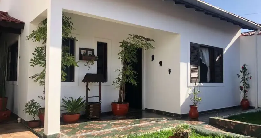 Casa para venda em itanhaém, suarão, 2 dormitórios, 1 banheiro, 4 vagas