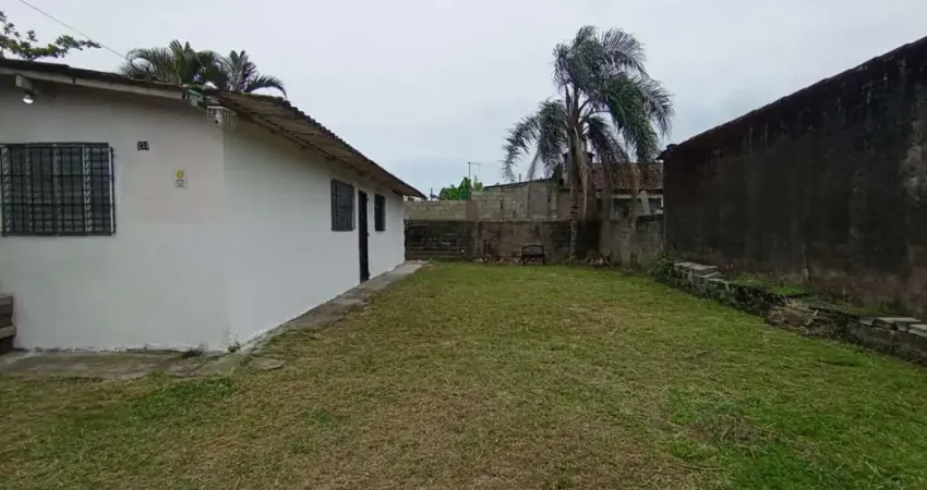 Casa para Venda em Itanhaém, Jardim Oásis, 1 dormitório, 1 banheiro, 4 vagas