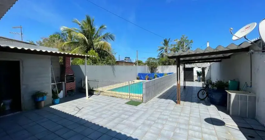 Casa para Venda em Itanhaém, Palmeiras, 2 dormitórios, 2 suítes, 1 banheiro, 3 vagas