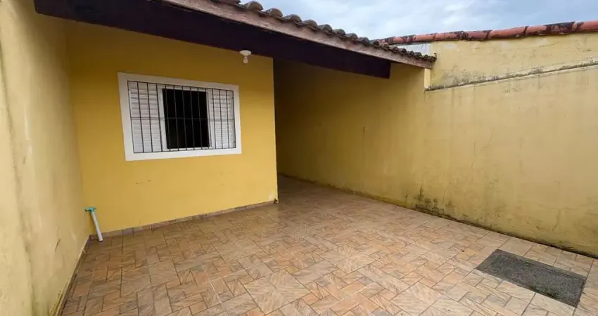 Casa para Venda em Itanhaém, Suarão, 2 dormitórios, 1 suíte, 1 banheiro, 1 vaga