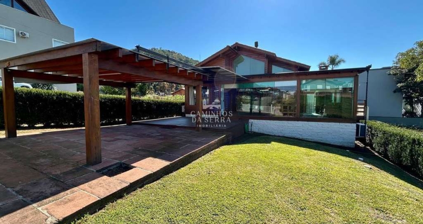 CASA COM OFURÔ - MOBILIADA E EQUIPADA À VENDA, Pousada da Neve, Nova Petropolis - RS