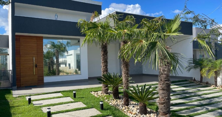 Linda Casa Condominio Fechado Lote 360 mts
