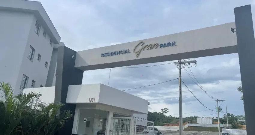 Apartamento primeira locaçao 3 quartos com suite e 3 vagas regiao central