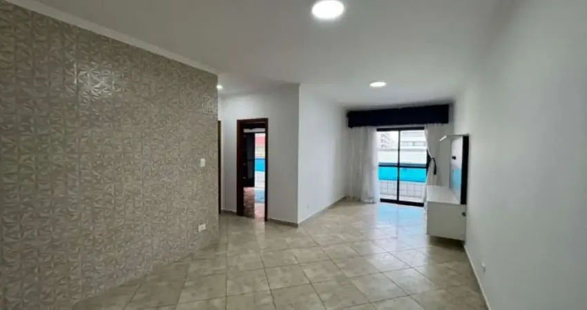 Apartamento 02 quartos, 150 mts da praia, bairro ocian em praia grande.