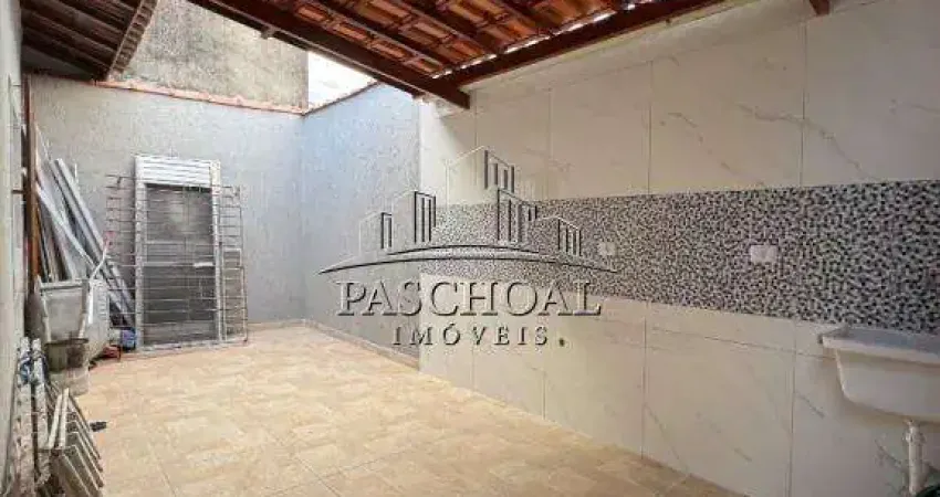 2 quartos isolada 1 suíte reformada no boqueirão praia grande