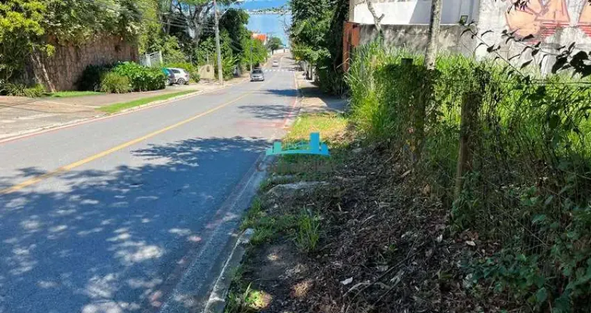 Terreno à venda no Cacupé, Florianópolis 