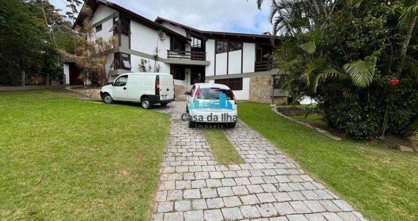 Casa em condomínio fechado com 4 quartos à venda no Cacupé, Florianópolis 