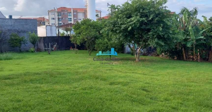 Terreno à venda no Centro, São José 