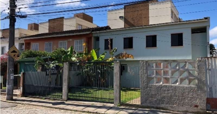 Casa com 3 quartos à venda na Trindade, Florianópolis 