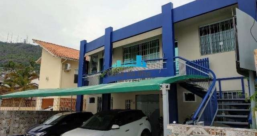 Casa com 7 quartos à venda na Trindade, Florianópolis 