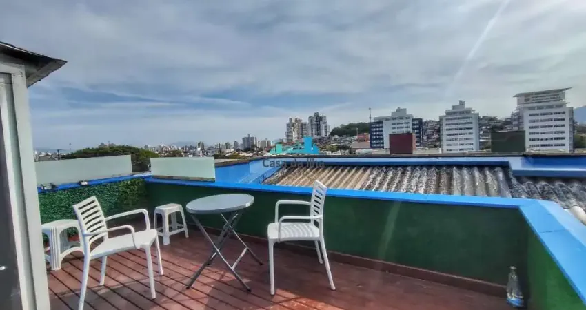 Cobertura com 1 quarto à venda no Coqueiros, Florianópolis