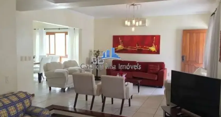 Casa comercial à venda na Trindade, Florianópolis