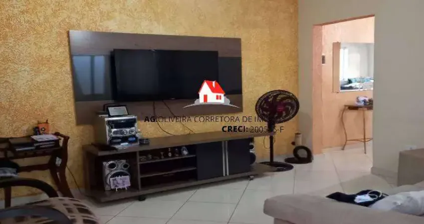CASA À VENDA- JARDIM SANTO ALBERTO- 02 QUARTOS- 130m²- R$400.000,00
